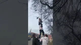 Уникальные кадры. Чем занимается молодеж в Новомосковске,  Днепропетровской области.