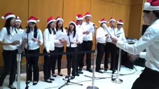 Quintsical Voices Caroling - O' Come All Ye Faithful (Mariott)