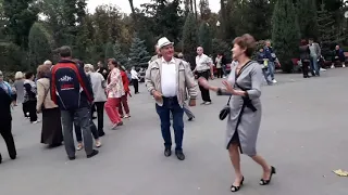 Белые туманы!!!💃🌹Танцы в парке Горького!!!💃🌹Харьков 2021