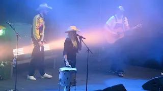 Country-rap bandet Hagle ned Sandra Lyng