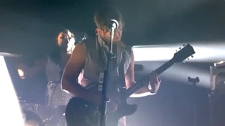 Kings of Leon - Use Somebody (Live in London)