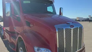 2022 PETERBILT 579 For Sale