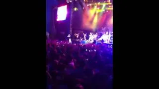 Champagne shower LMFAO (live in Montreal)