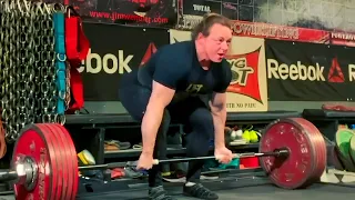 Best powerlifter on the planet