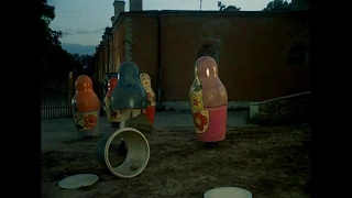 Невероятные приключения итальянцев в России, 1973. По матрёшкам! Эта весёлая планета, 1973.