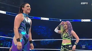 Raquel Rodriguez y Liv Morgan Vs Tegan Nox y Emma - WWE SmackDow 17 de Marzo 2023 Español Latino