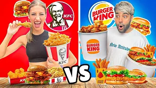 24 horas COMIENDO BURGER KING vs KFC!! ¿Cuál es mejor?