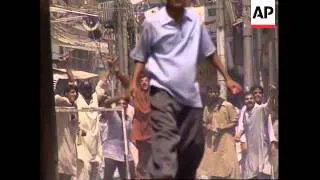 PAKISTAN: ANTI GOVERNMENT DEMONSTRATIONS