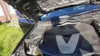 What a blown turbo sounds like... Mercedes CLS 320cdi 2006