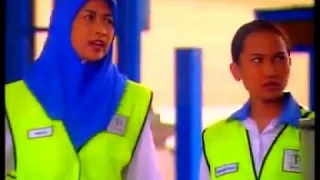 Drama Raya, Toll Gate Girl 2001