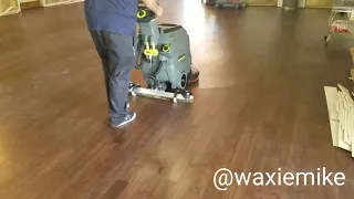 WAXIE demo with the Karcher BD 43/25