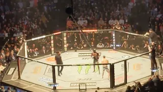 UFC 271 Israel Adesanya vs. Robert Whittaker Round 1