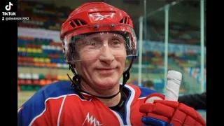Двойник Путина играет в хоккей!? #shorts