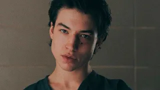 Ezra Miller - t o x i c  [We need to talk about Kevin]