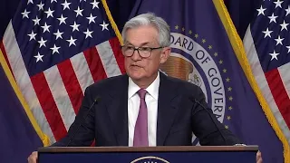 Powell Says Fed Rate Cuts Are a 'Couple Years Out'