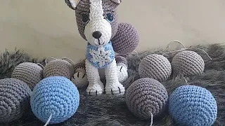 Cachorrinho Husky em Amigurumi. Mobile para decoração de quarto do bebê. #feitopormim #encomendas