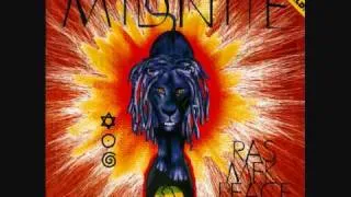 Midnite - Rasta man Still Stand ( Legendado )