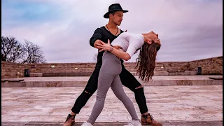 Tu me haces tan feliz - Salsa Dance