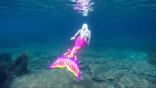 Living Underwater: Real Life Mermaid Melissa