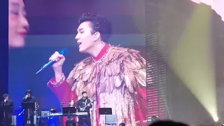 Фрагменты из концерта Димаша в Гонконге 23/12/23. Fragments from Dimash's concert in Hong Kong.