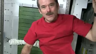 CSA Presents: The Hadfield Shake - Exercise on the ISS