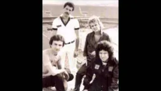 20. The Hero (Queen-Live In Sao Paulo: 3/20/1981)