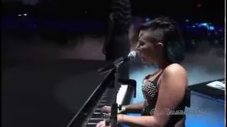 Demi Lovato – Skyscraper Live: 2012/2015