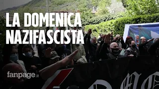 Saluti romani, svastiche e selfie con bambini: l'estrema destra ricorda Mussolini a Como