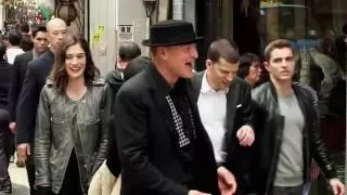 Now You See Me 2 "Fun on Set" Featurette