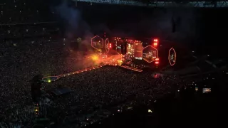 Coldplay - Fix You - Live at Wembley - 19/06/16