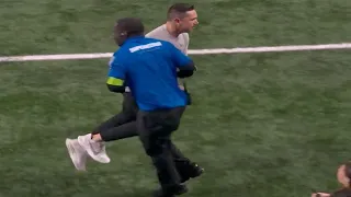 Packers HC Matt LaFleur (HEATED) After Colliding with Lions Security 🤣😳