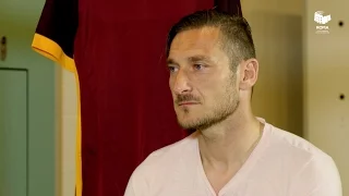 Totti intervistato dai bambini: "Il mio sogno? fare il benzinaio"