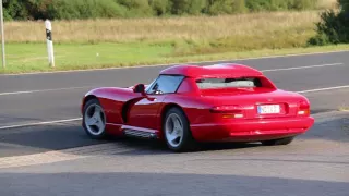 Oldskool American supercar: Dodge Viper RT/10 Roadster startup and acceleration [Lovely Sounds]