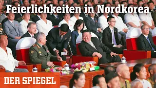 Feierlichkeiten in Nordkorea: Blumen, Waffen und ein russischer Verteidigungsminister | DER SPIEGEL