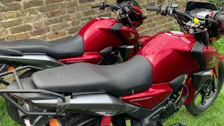 Honda CBF 125 2021 Review Red or Black?