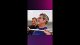 Put your back into it, Louis! #LouisTherouxInterviews #iPlayer #BearGrylls #LouisTheroux