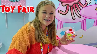 Assistant Shows her favorite Products for teens at the 2023 New York Toy Fair