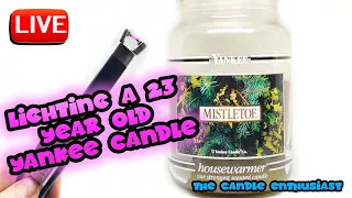 LIVE - Lighting a 23 Year Old YANKEE CANDLE - A Gift from Yankee - Black Band vs Contemporary Pours?