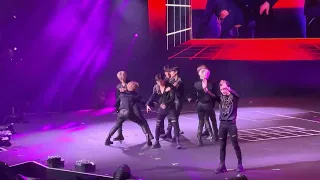 STRAY KIDS - Easy, All In, District 9 Live Maniac 2nd World Tour LA Day 1