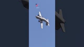 Cargo Aircraft Goes Inverted