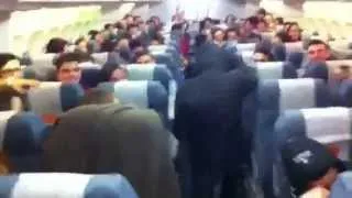 HARLEM SHAKE ON THE PLANE!