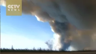 Canada wildfire: Mass evacuation continues in Fort McMurray