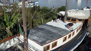 Boat restoration under a cyclone: the fairest of them all! — Sailing Yabá 146