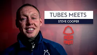 Steve Cooper's HILARIOUS response to being a referee like his dad 😂 | Tubes Meets