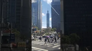 Taipei 101 street view