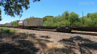 Massive Freight Train pushing towards Adelaide#trains #trainspotting