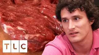 Meet The Man Who Doesn't Believe It's Dangerous To Eat Raw Meat | Freaky Eaters