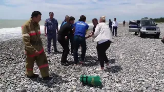 Петербурженку с тремя детьми унесло в море.