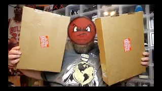 Let's Open Up 2 $100 Comic Book Mystery Boxes from ToyUSA + Possibly the WORSE MYSTERY BOXES EVER!!!