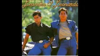 Leandro e Leonardo   - Pense em Mim